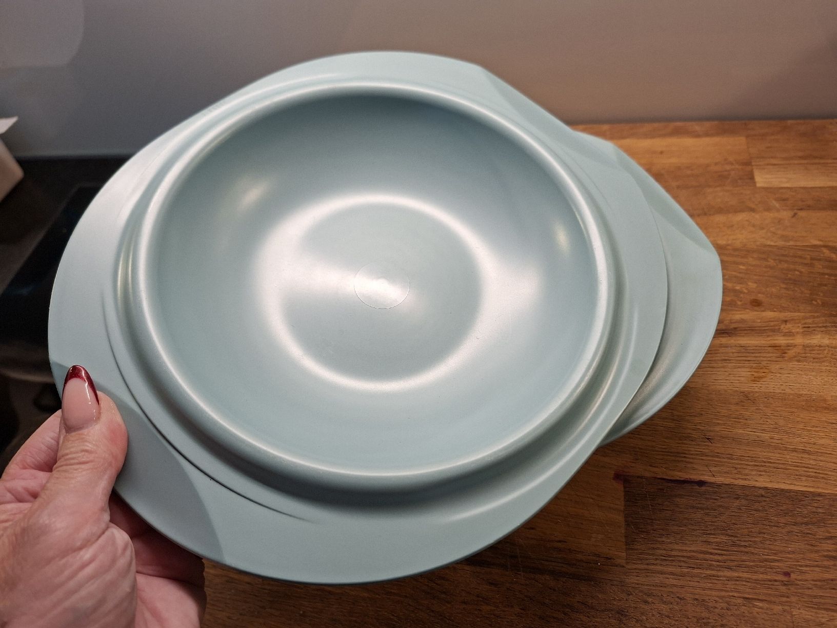 Tupperware Recipients et similaires: Tupperware Ultra Plus Deckel 2L – D'occasion à Meinisberg par MartinaM1972 1