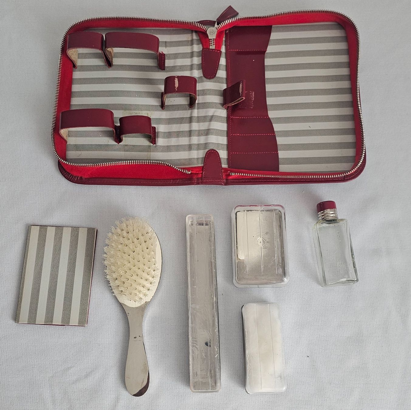 Custodie per cosmetici: Vintage  Set – Usato da Bronschhofen venduto da Xena37 4