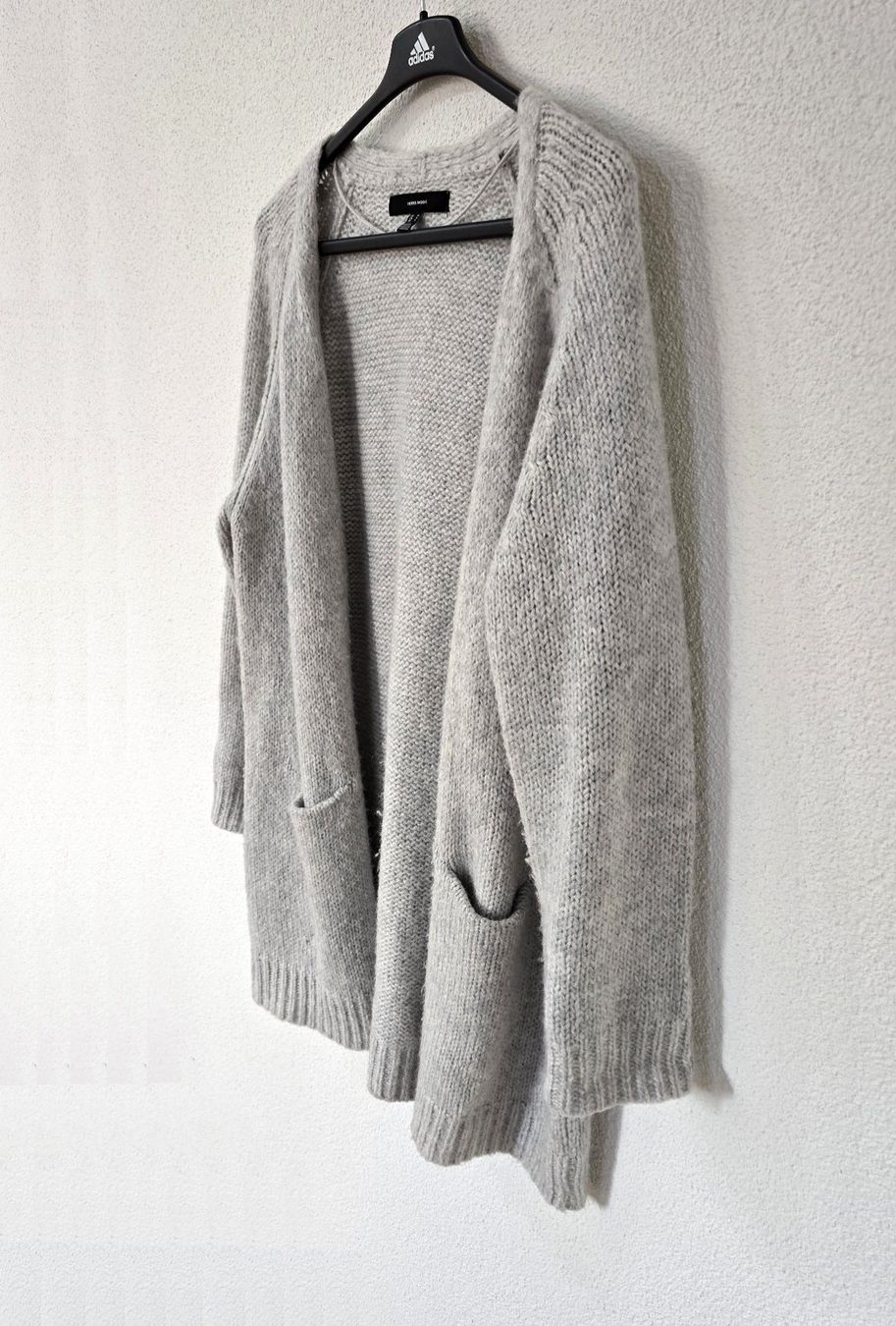Vero Moda Giacche: Vero Moda Damen Strickjacke Cardigan Grösse M hellgrau – Usato da Oetwil an der Limmat venduto da dhantal 3