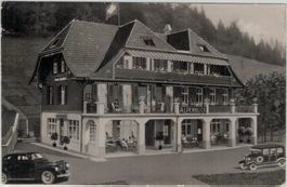 BE 41 Heiligenschwendi Oldtimer vor Hotel Alpenblick