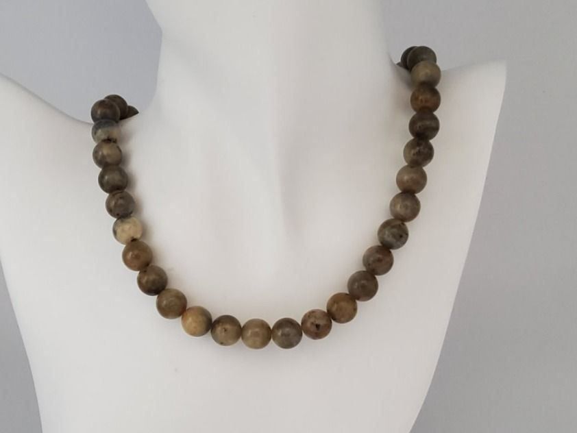 Ketten: Collier Labradorit mit Pyrit Kugeln – Neu (gemäss Beschreibung) aus Luzern von S.Kern01