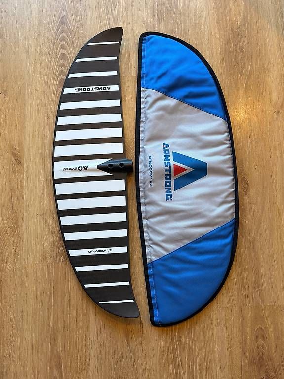 Tavole da surf e di nuoto: Armstrong Frontflügel CF V2 1600 (gebraucht) – Usato da Beringen venduto da fra_gx9m
