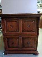 Eleganter Vintage Schuhschrank aus Holz – Sehr gepflegt