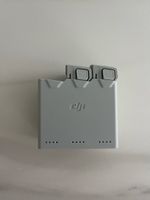 DJI Mini 3/4 Pro Two-Way Charging Hub neuwertiger Zustand