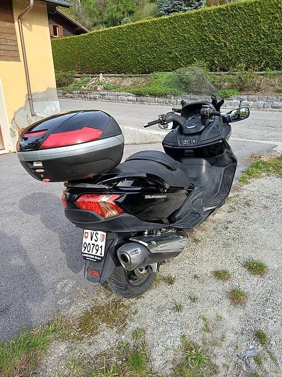 Suzuki Scooter: Suzuki Burgman  650 – Usato da Grône venduto da ced_jnm2 2