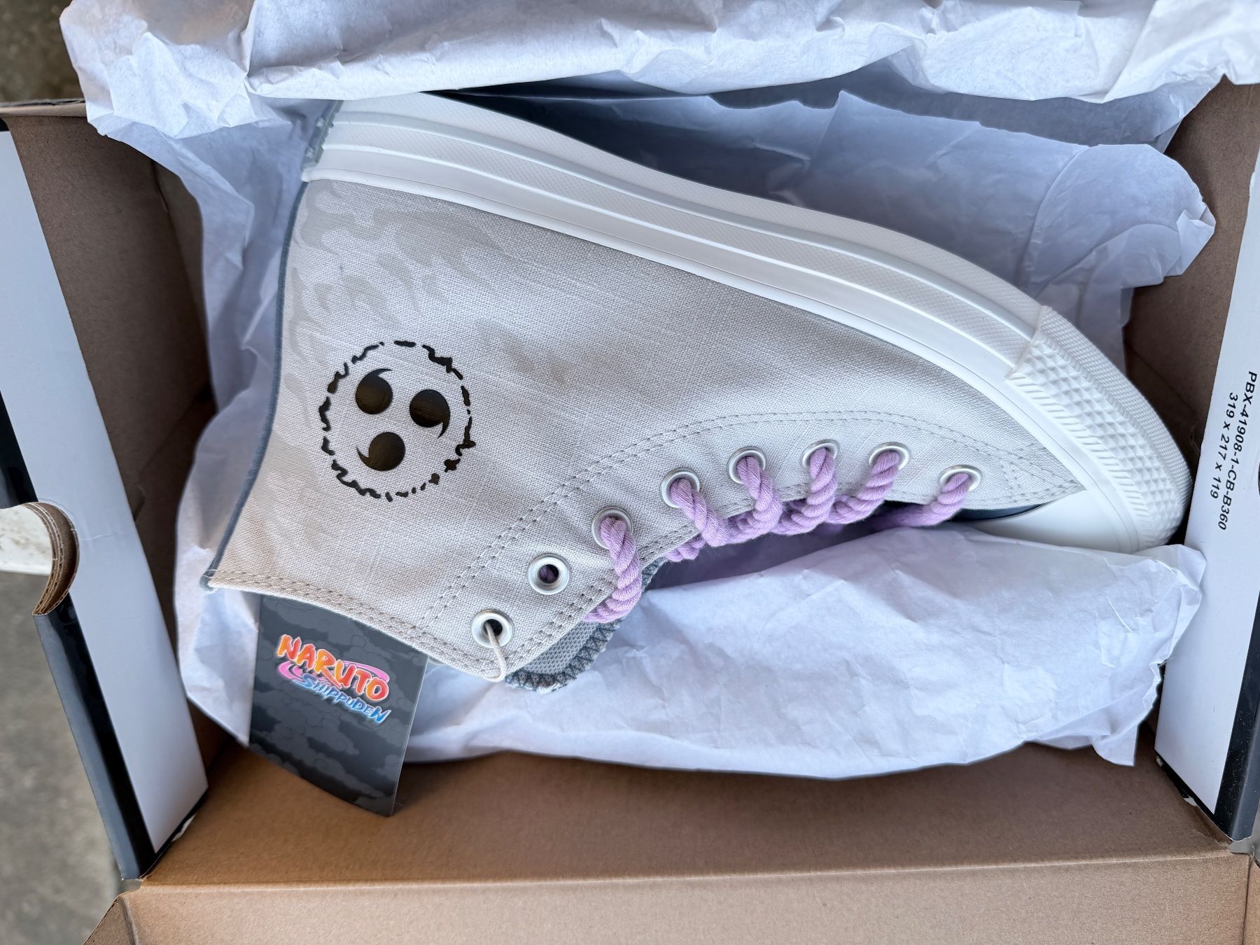 Converse Scarpe da uomo: Converse Chuck Taylor All Star Hi Naruto Sasuke – Usato da Gerlafingen venduto da Thomibasichome 5