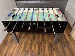 Tischfussball Master Champion ITSF, perfekt für Sommerabende