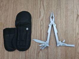 Taschenmesser Multitool (Leatherman-Style)