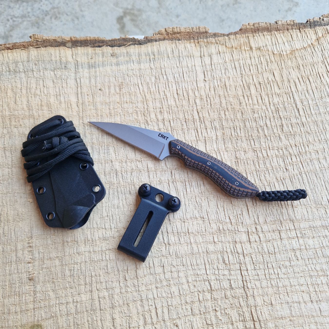 Zubehör: Messer CRKT – Neu und originalverpackt aus Dorf von Messer-Schweiz