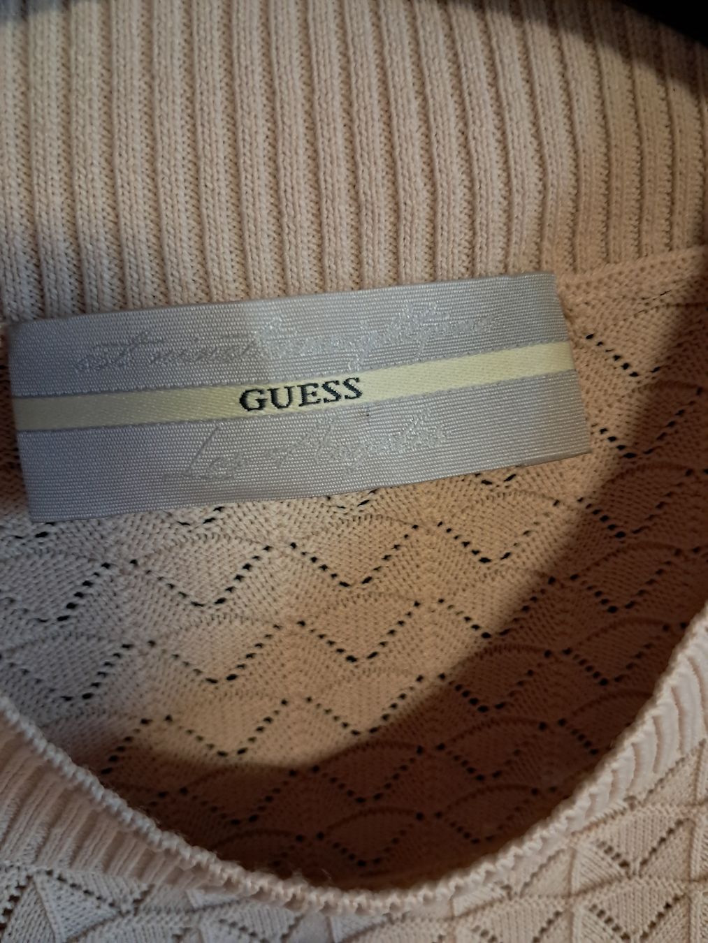 Guess Tops: Guess Top S – Gebraucht aus Kefikon TG von theratpack20 2