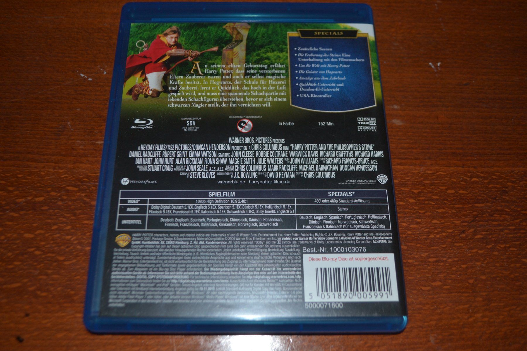 Tutti i DVDs: Harry Potter und der Stein der Weisen – Usato da Laupen ZH venduto da chefdom 1