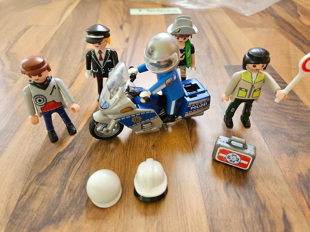 Spielzeuge: Polizei Töff – Gebraucht aus Neudorf von Vogelhof