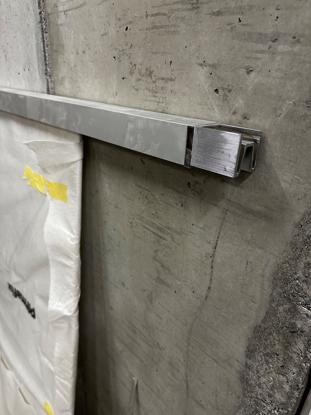 Duschen: Duschwand aus Glas, schiebbar – Gebraucht aus Chur von Sim7000 1