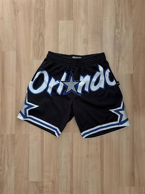 Pantaloni: Short Basket Orlando – Usato da Bienne venduto da Lucaplm