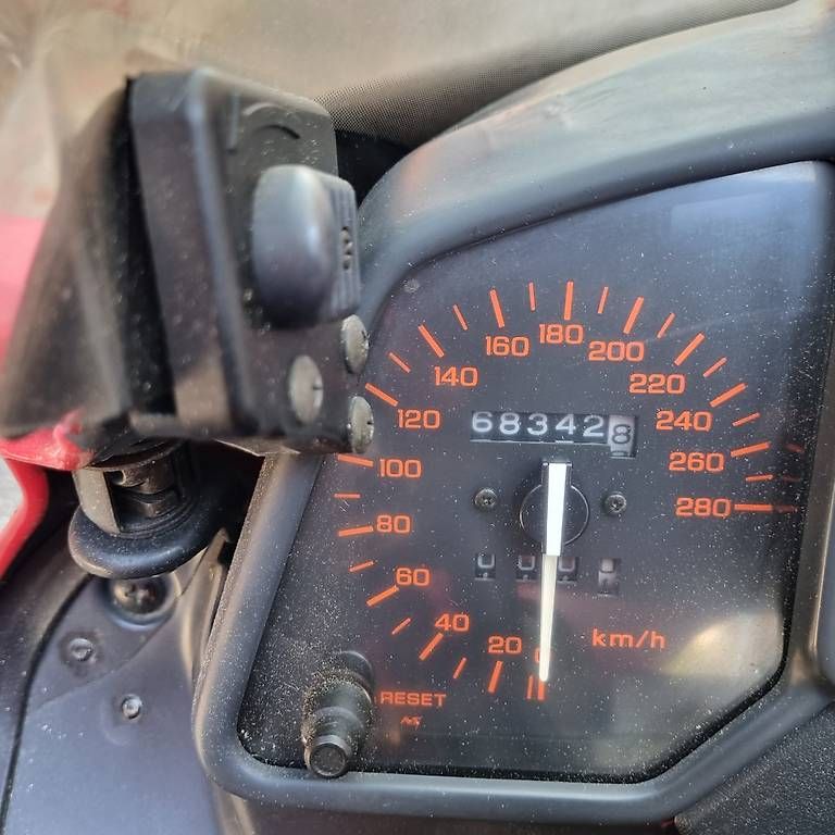 Route: Honda VFR 750 – D'occasion à Recherswil par itec66 1