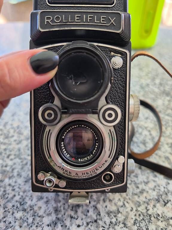 Fotocamera: ROLLEIFLEX Kamera Set 22-teilig – Usato da Siegershausen venduto da tan_wds7 2