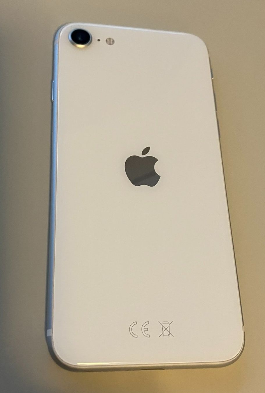 Apple Handys / Smartphones: iPhone SE 2020 2.Generation, 256GB, Model A2296 – Gebraucht aus Meisterschwanden von Discus0 3