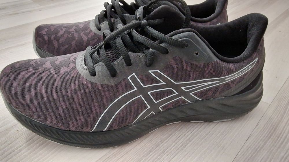 Asics amplifoam hot sale everyday comfort