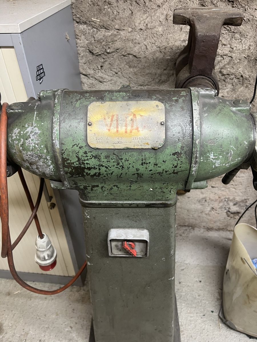 Vitax Schleifen & Polieren: Vitax Doppelschleifer – Gebraucht aus Ganterschwil von Sachs502Allegro 2