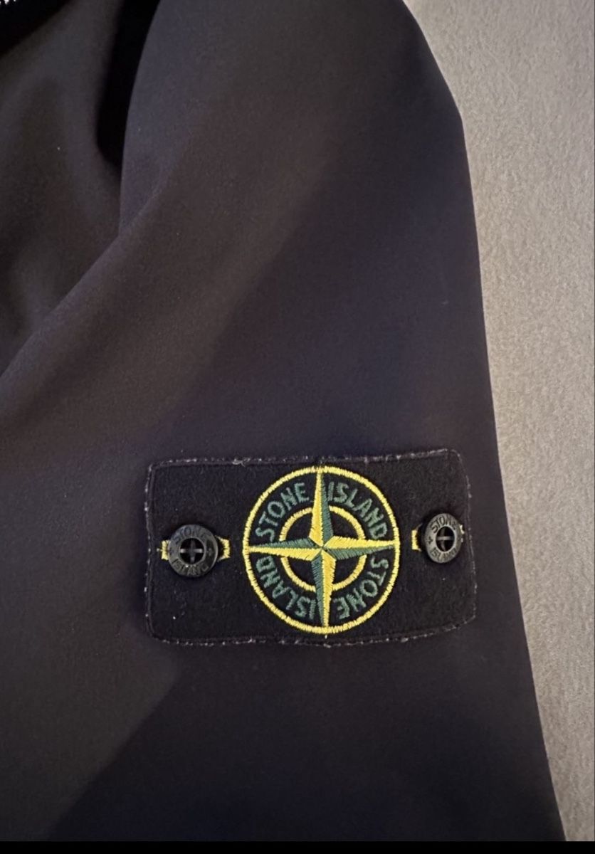 Stone Island Giacche: Stone Island Jacke Grösse M – Usato da Thusis venduto da optimist5 1