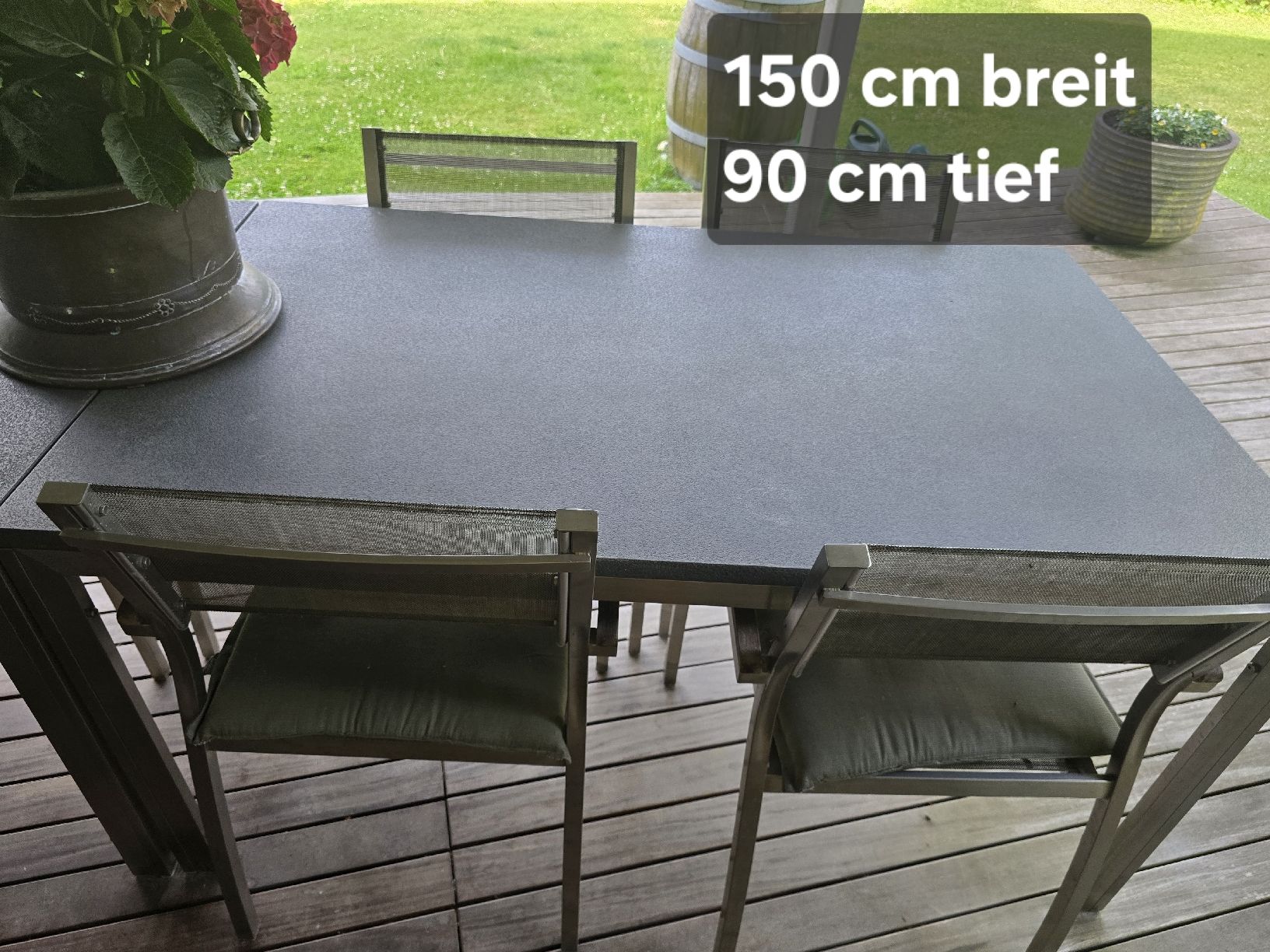 Tischset: 1 Gartentisch-Set mit 4 Stühlen – Gebraucht aus Elgg von Kallipygos