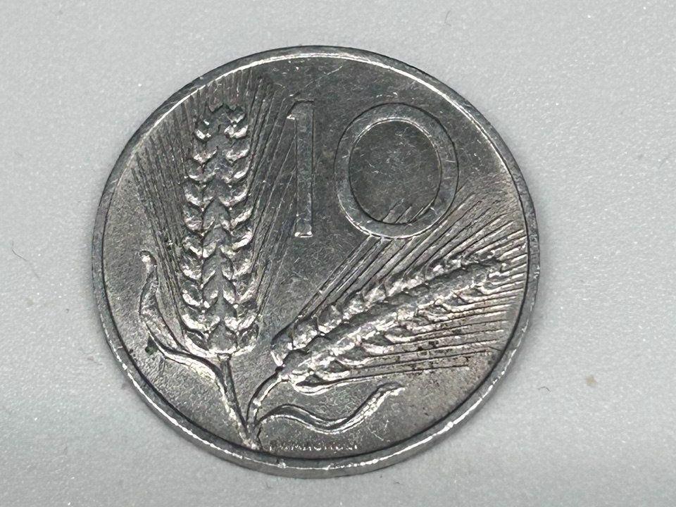 Alle Münzen: 10 lire 1981 – Gebraucht aus Giubiasco von LorisVale