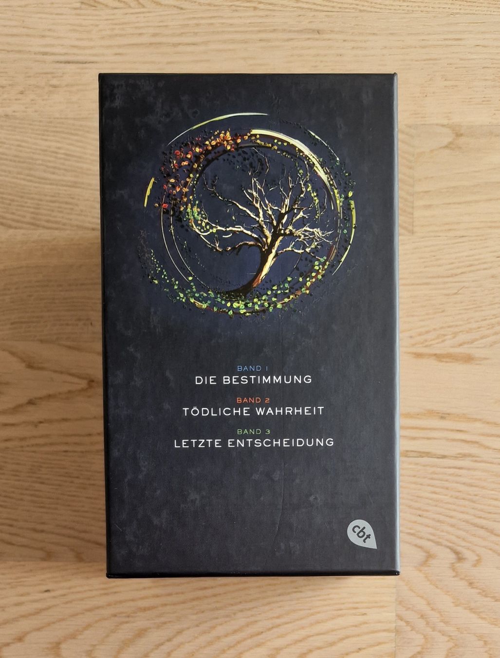 Libri: Die Bestimmung: Bände 1 - 3 im Schuber - Veronica Roth – Usato da Birsfelden venduto da Dealgoenner24 4