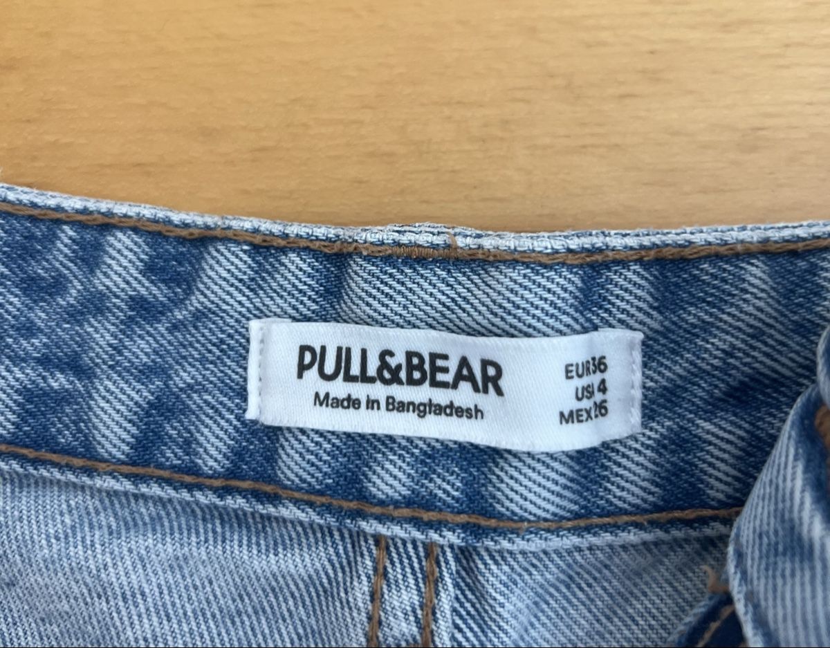 Pull&Bear Jeans: Pull&Bear Jeans Shorts – Nuovo (secondo la descrizione) da Weiach venduto da deb_7zrg 3