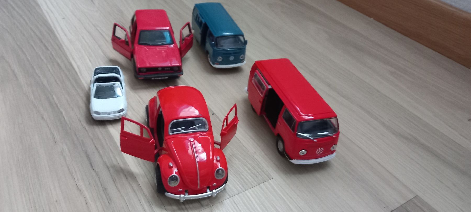 Volkswagen Modellini d'auto: VW Sammelautos – Nuovo (secondo la descrizione) da Balsthal venduto da Marica75