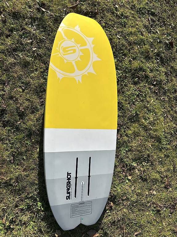 Aquilone: Kite Foil Slingshot – Usato da Basel venduto da elgolfo 1