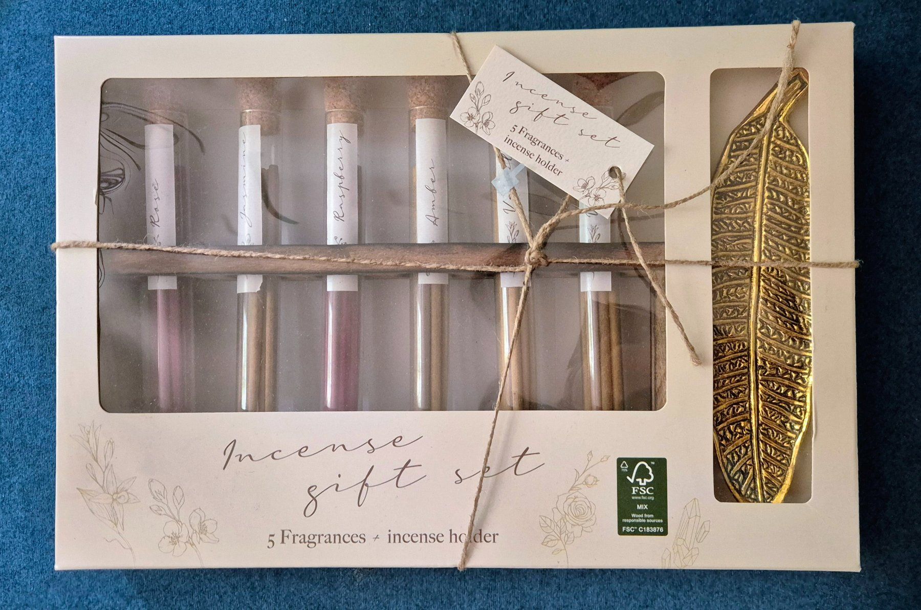 Raumspray: Räucherstäbchen Geschenkset 5 Düfte + Halter neu – Gebraucht aus St. Gallen von Mar_cx6m