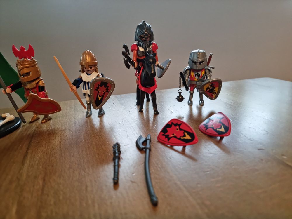 PLAYMOBIL FIGURA CAVALIERE Del Drago Rosso Con Armi Per Scenari Medievali EUR 5,99 - IT - Foto 11
