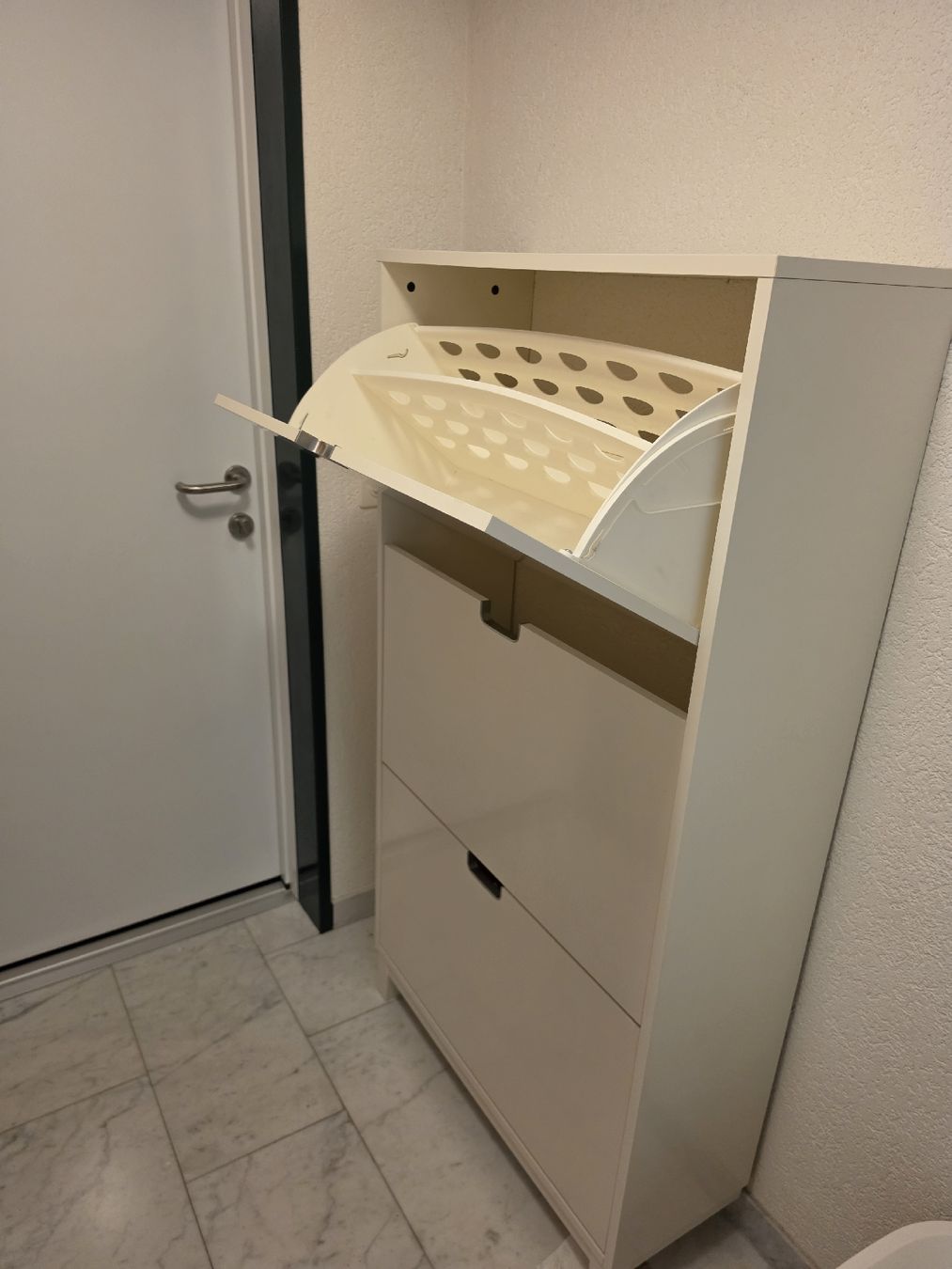 Ikea Armadi: STÄLL Schuhschrank 3 Fächer, weiss – Usato da Oberdorf BL venduto da Sgloeckchen 1
