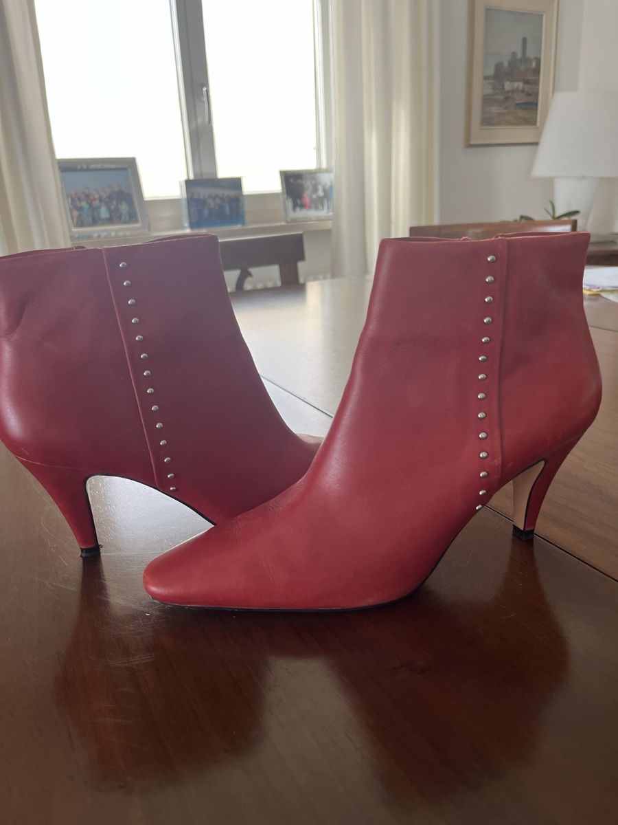 Zara Scarpe da donna: Stivaletti Zara rossi – Usato da Locarno venduto da cichita