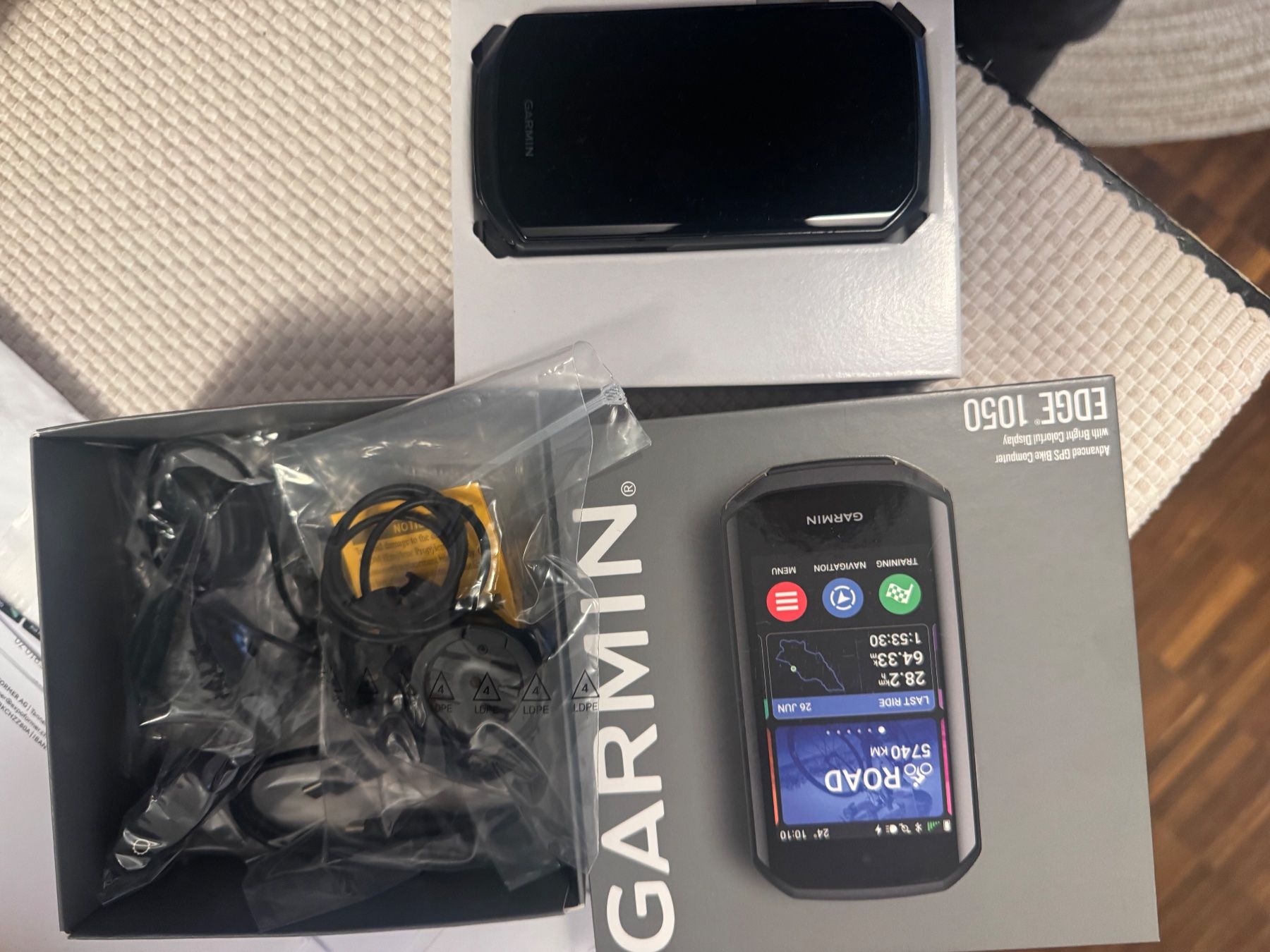 Garmin Computer & Strumenti di misurazione: EDGE 1050 GPS Velocomputer – Usato da Volketswil venduto da Taso 3
