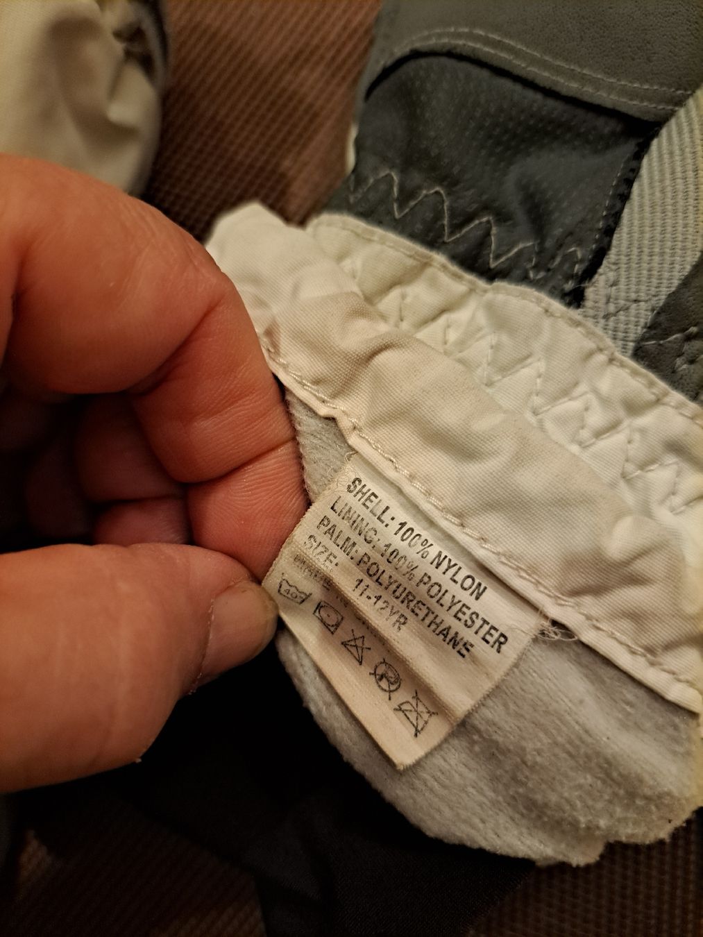 Guanti: Isbjörn Skihandschuhe Fäuslinge Gr 140/152 Primaloft – Usato da Urdorf venduto da villakagu 2
