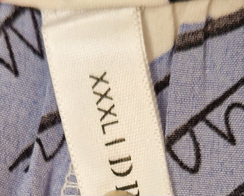 Vestiti: Grandeur XXL – Usato da Couvet venduto da Pioune 1