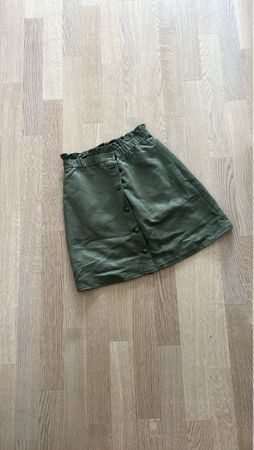 Stylish Olive Green Ruffled Skirt - Perfect for Autumn