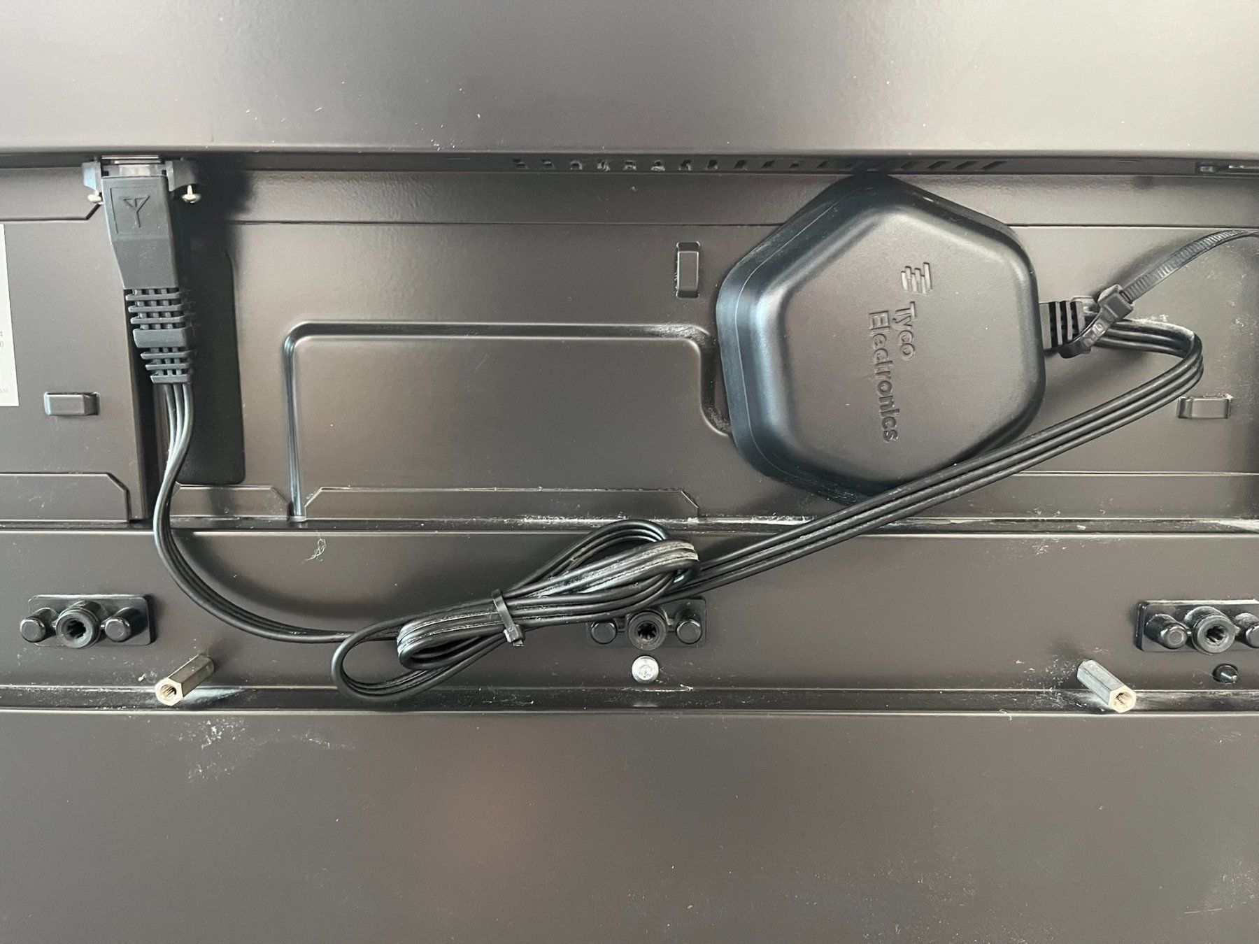 Bang & Olufsen Televisori: B&O BeoPlay V1-40" – Usato da Hochdorf venduto da av-electronics 5