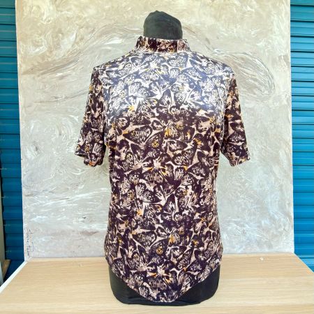 Chemise manches courtes imprimé papillons