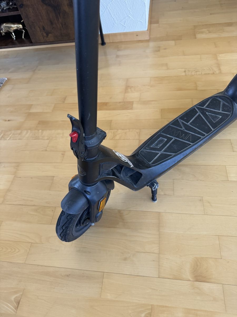 VMAX Kickboard: E-Scooter VMAX VX1 300W – D'occasion à Wädenswil par alximik0 3