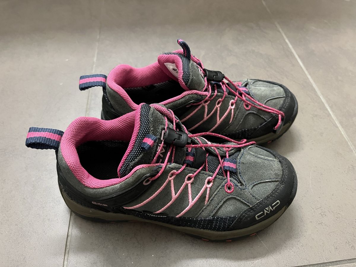 CMP Chaussures filles: CMP Wanderschuhe Trekking Outdoor 31 – D'occasion à Zürich par Gabi_78