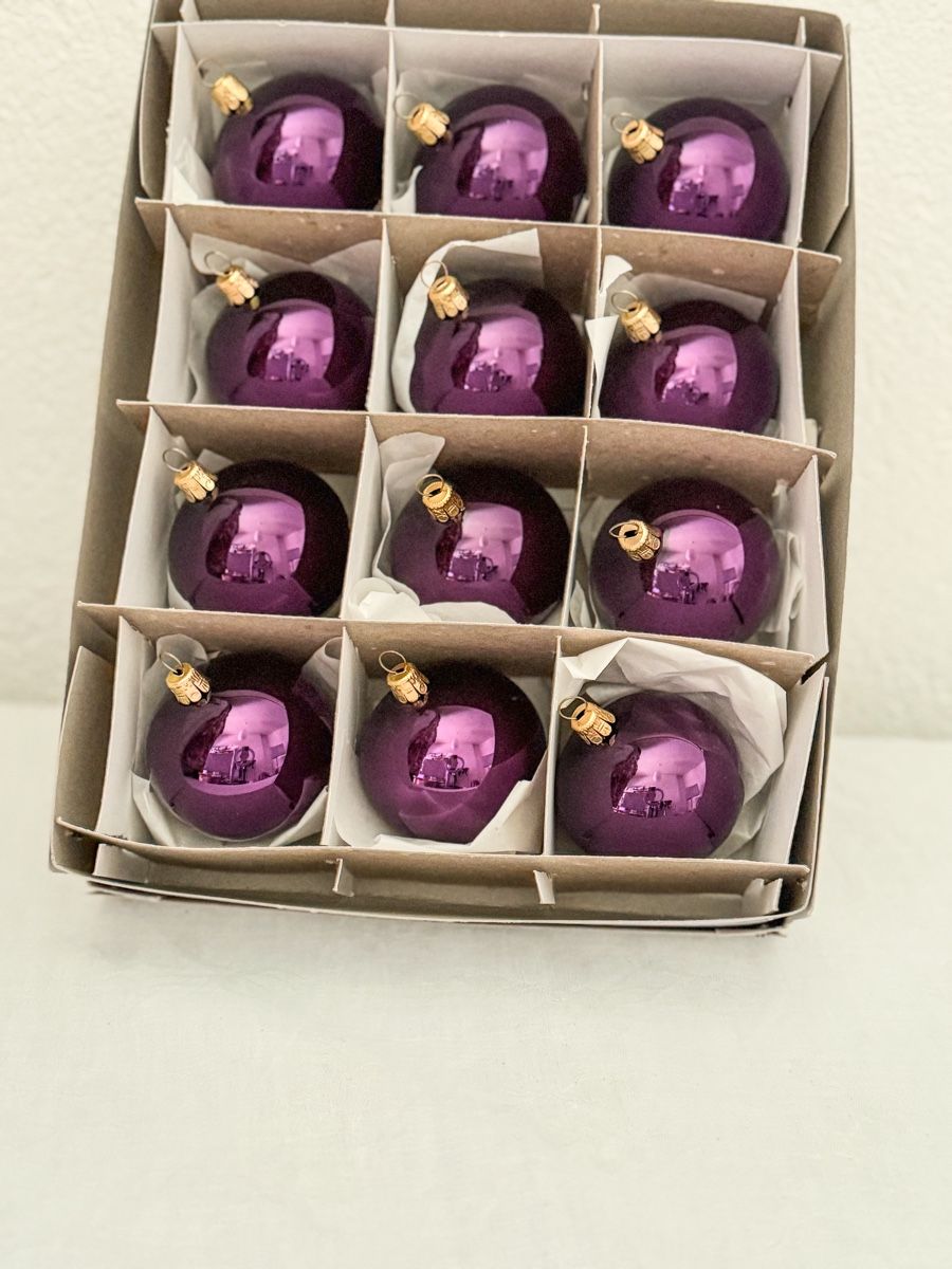 Globus Tutte le decorazioni: 12er Set! Violette Christbaumkugeln von Globus, 6cm – Nuovo e nell'imballaggio originale da Galmiz venduto da Wichtel25