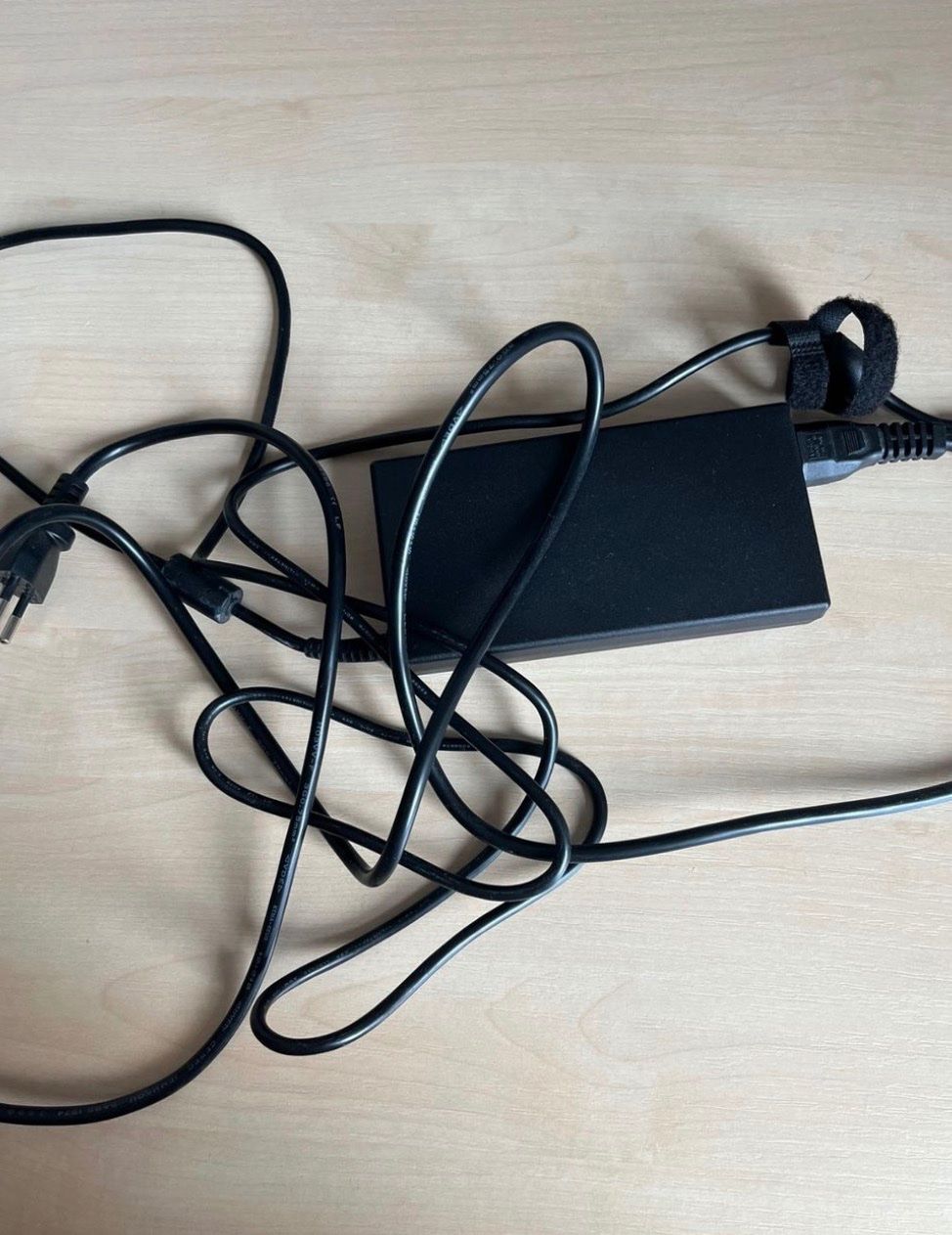 Hewlett Packard Docking station: HP Thunderbolt Dock inkl. 120W Netzteil – Usato da Brüttisellen venduto da St.Zach 2
