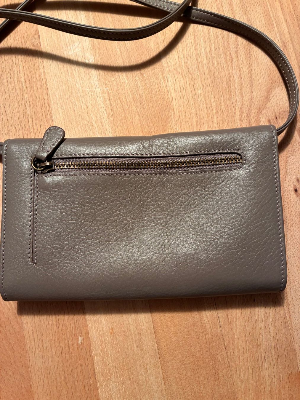 Linea Blu Borse da donna: Lost & Found Ledertasche – Usato da Berikon venduto da Seidenhase 1