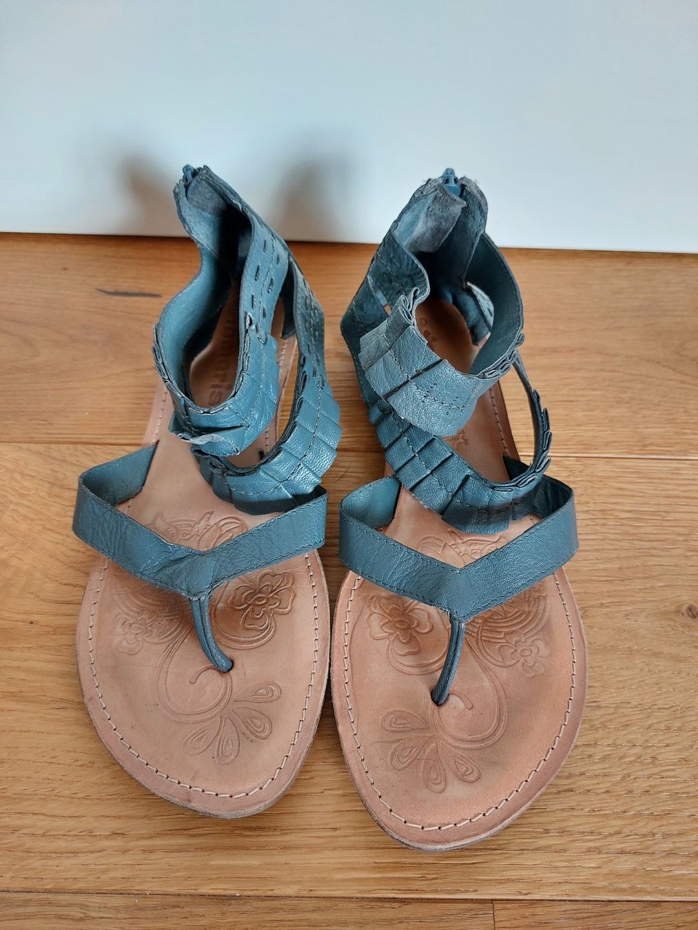 Tamaris Damenschuhe: Echt Leder Sandalen Tamaris, Gr. 40 – Gebraucht aus Titterten von fra_v27g 1