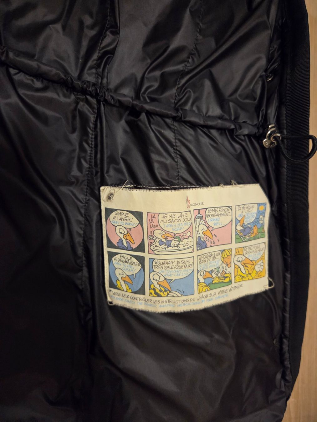 Moncler Cappotti: Moncler Hermine Daunenmantel – Nuovo (secondo la descrizione) da Neuhausen venduto da Nathi6913 6