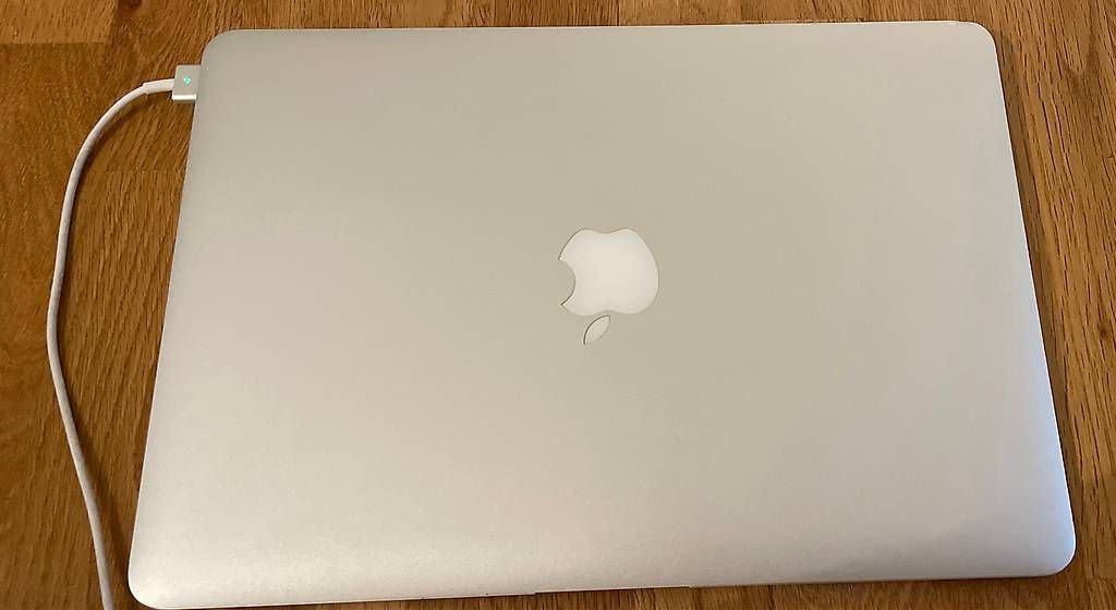 Notebook: Apple MacBook Air (2014) – Usato da Zürich venduto da faberst
