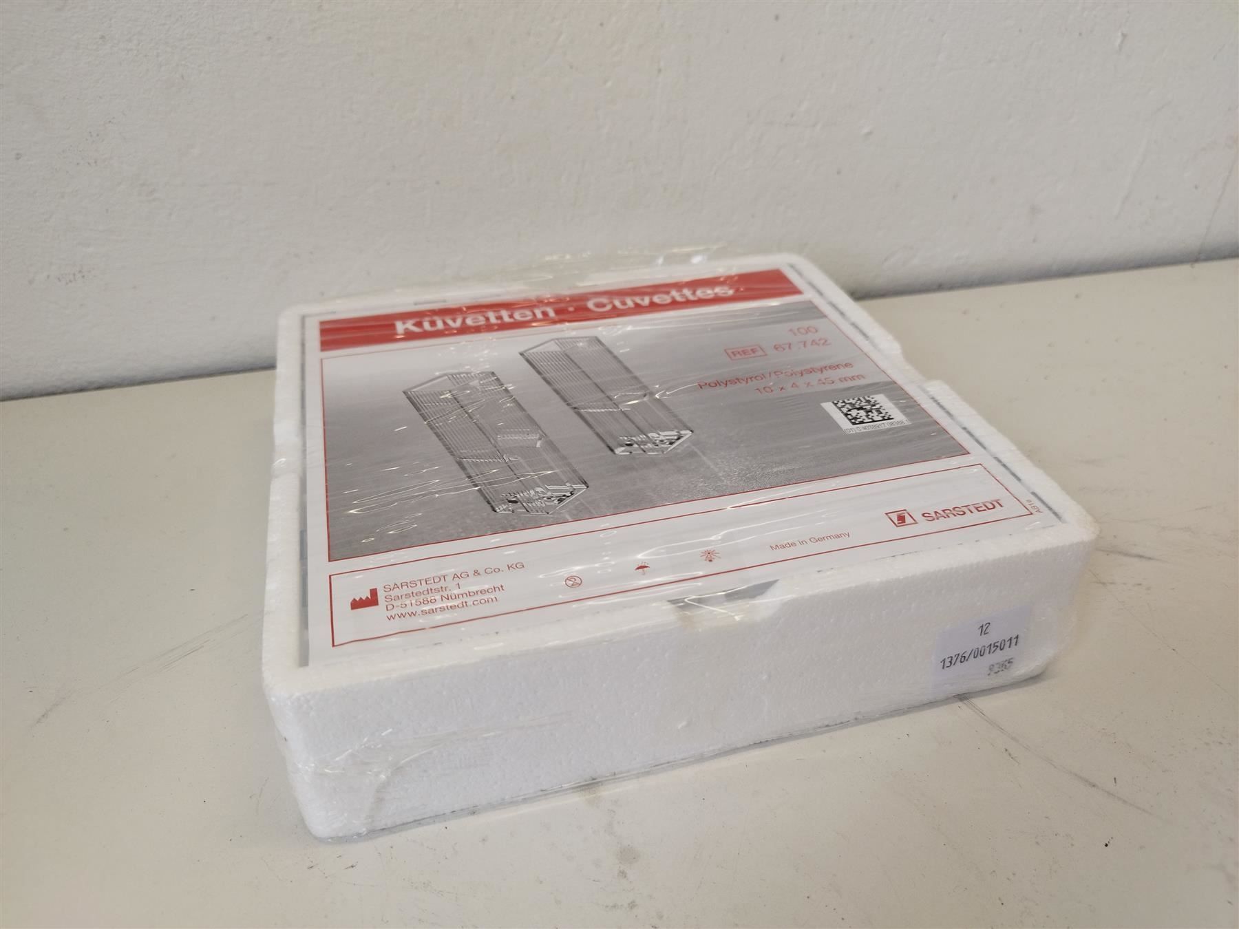 Laborzubehör: Küvetten Cuvettes Sarstedt – Neu und originalverpackt aus Niederdorf von LeptonAG_Labor 1