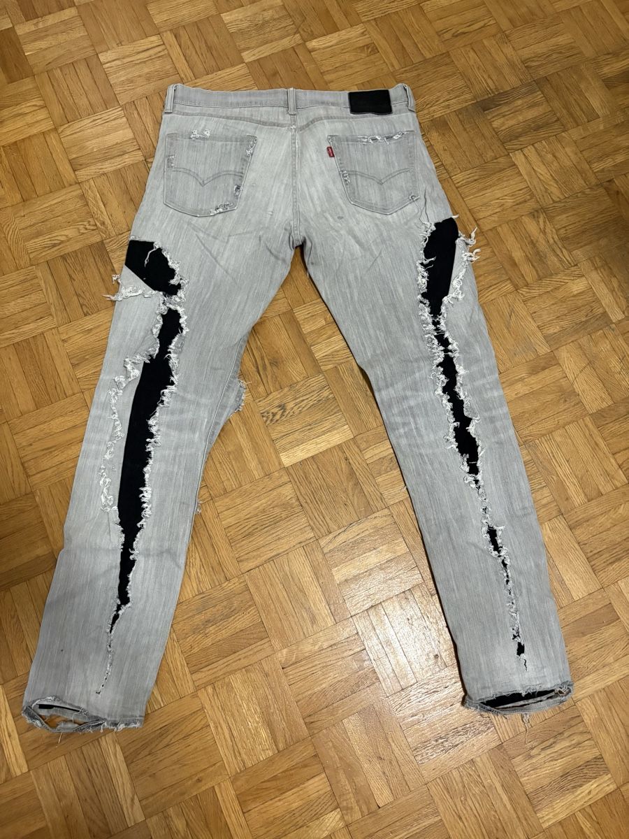 Jeans: Costum Levi’s jeans – Gebraucht aus Minusio von Lollezo 1